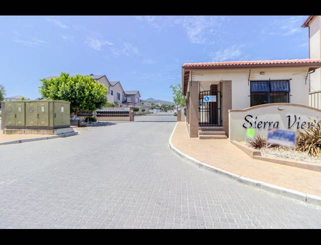2 BEDROOM APARTMENT SOLD IN BURGUNDY ESTATE